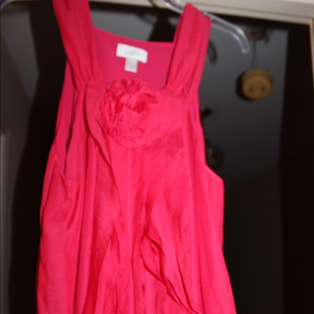 NEW without tags beautiful fuschia Loft top- gorgeous on!